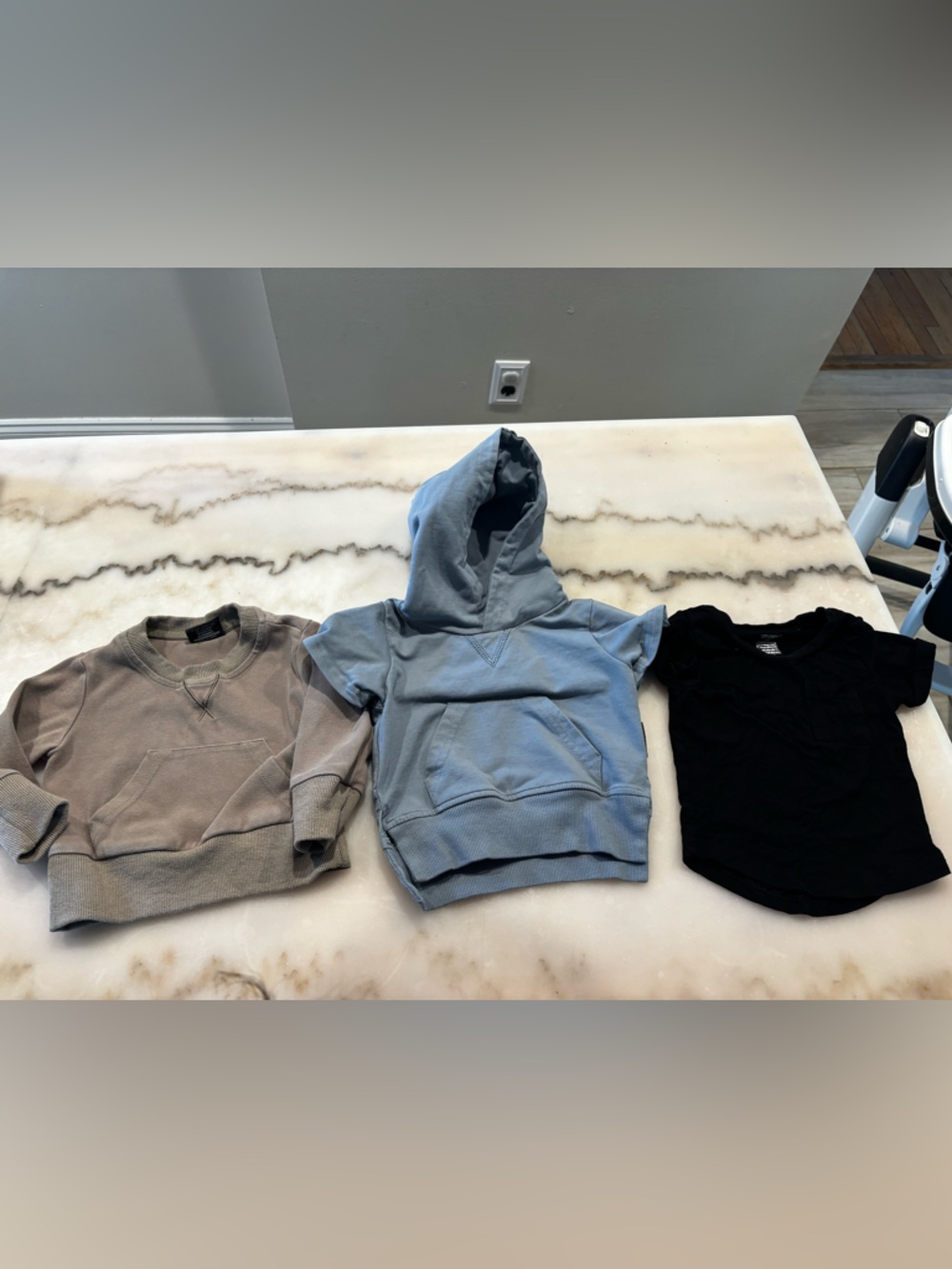 Little Bipsy Light Blue Kids Hooded Short-Sleeve Pullover Hoodie 6-12 month